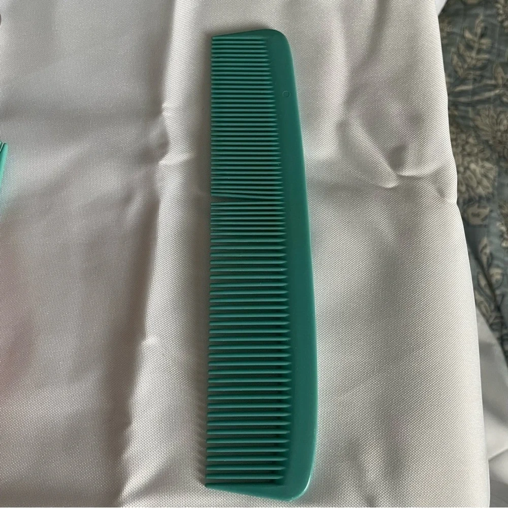 2 DuPont Vintage Blue Teal Nylon Combs Large 326 Barber Hairdresser Brush